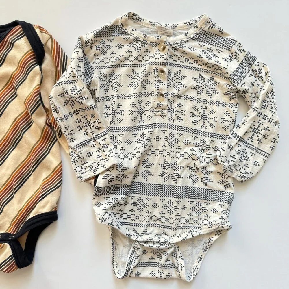 Kate Quinn baby long sleeve bodysuit bundle 12-18 months